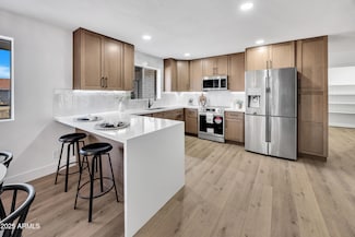 6038 E Hobart St, Mesa, AZ 85205