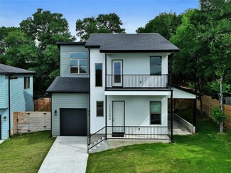 3800 E 12th St Unit B, Austin, TX 78721