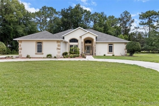 9989 N Langdon Rd, Citrus Springs, FL 34434