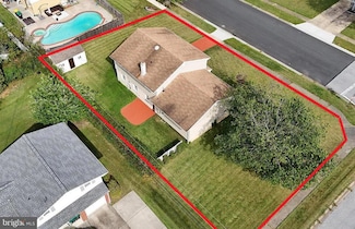 2115 Coventry Dr, Wilmington, DE 19810