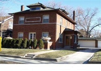6817 S Cregier Ave, Chicago, IL 60649