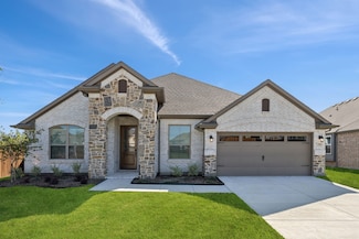 1886 Silver Birch Rd, Waxahachie, TX 75165