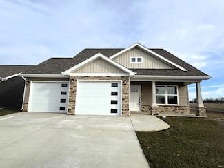 2477 Schick Dr, Kokomo, IN 46902