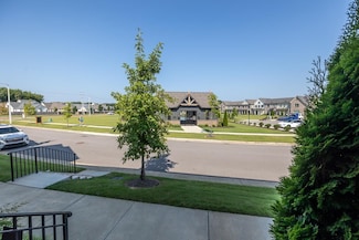 542 Ashburn Dr, Collierville, TN 38017