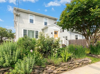 5 Elliott St, Norwalk, CT 06855