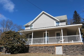 18 Middle Rd, Shunk, PA 17768