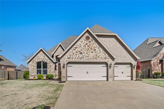 6519 W Coat Bridge, Rogers, AR 72758