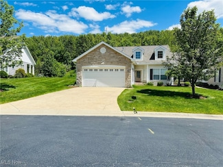 4282 Greenway Trail St NW Unit 51, Massillon, OH 44647