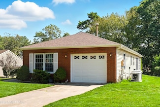 1869 Buttonwood Ave, Toms River, NJ 08755