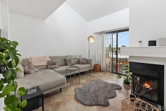 2560 C St Unit 32, San Diego, CA 92102