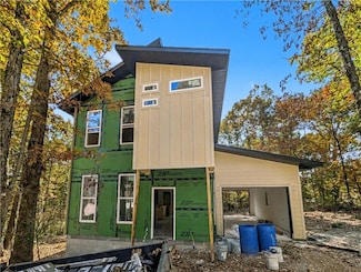 4 Hart Ln, Bella Vista, AR 72714