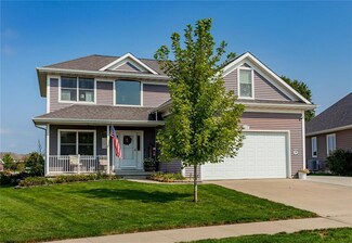1955 SE Leeann Dr, Waukee, IA 50263