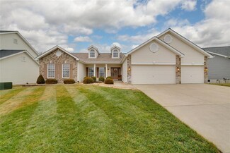 2166 Roselake Cir, Saint Peters, MO 63376