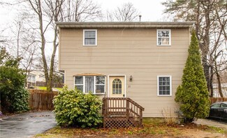20 Woodbine St, West Warwick, RI 02893
