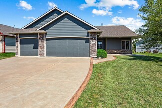 1131 N Beau Jardin St, Derby, KS 67037