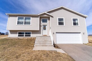 107 Dexter Dr, Cambria, WI 53923