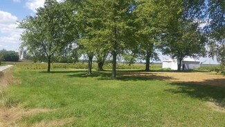 1015 E County Road 3 SE, Carlisle, IN 47838