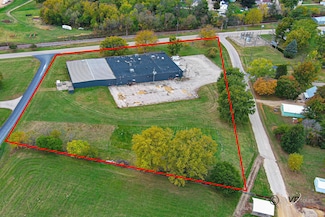 400 S Railroad St, Warren, IL 61087