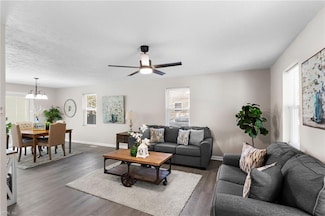 3208 Oak Ave, Newport News, VA 23607