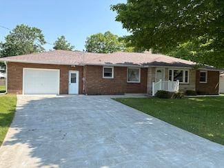 119 Kelly Rd, Alpena, MI 49707