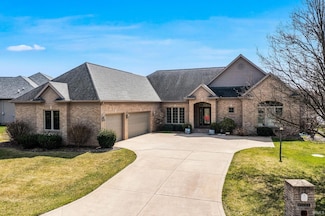 51025 Bellcrest Cir, Granger, IN 46530