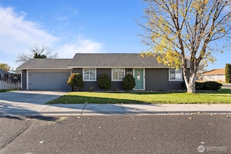 1132 S Bobbi Dr, Moses Lake, WA 98837