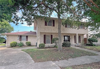 4301 N Woodlawn Ave, Metairie, LA 70006