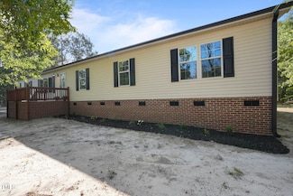 60 Gamache Ln, Lillington, NC 27546
