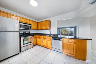 1302 NE 191st St Unit A225, Miami, FL 33179