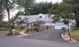 1050 Edward Ave, Allentown, PA 18103