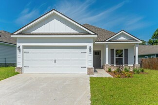 38 S Marsh Landing, Freeport, FL 32439