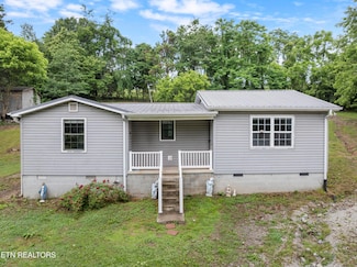 1351 Bethlehem Rd, La Follette, TN 37766