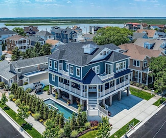 402 N Thurlow Ave, Margate City, NJ 08402