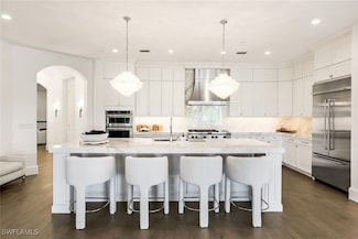 16366 Corsica Way Unit 201, Naples, FL 34110