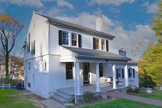 1338 Whitethorn St, Bluefield, WV 24701