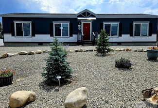 1030 Excelsior Ln, Challis, ID 83226