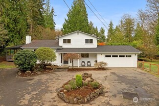15702 Larch Way, Lynnwood, WA 98087
