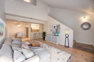 435 W 9th St Unit B4, Upland, CA 91786