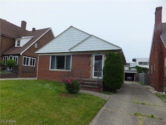 2222 Brookview Blvd, Cleveland, OH 44134
