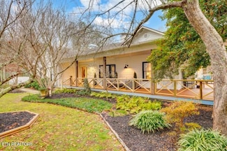 1887 Bluff Mountain Rd, Sevierville, TN 37876