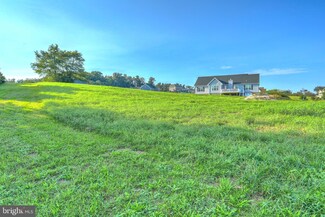 218 Hauer Terrace Unit 182, Spring Grove, PA 17362