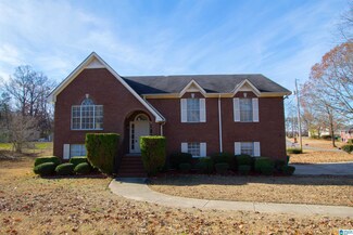 4008 Smithfield Forest Dr, Pleasant Grove, AL 35127