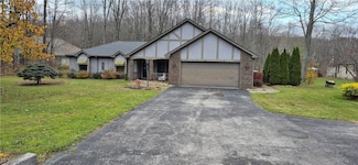 3210 Center Rd, Ashtabula, OH 44004