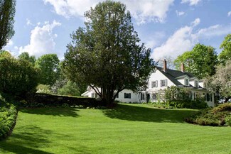 574 Ketchum Hill Rd, Craftsbury, VT 05826