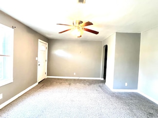 2905 E 14th St, Joplin, MO 64801