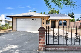 2443 E Home Ave, Fresno, CA 93703