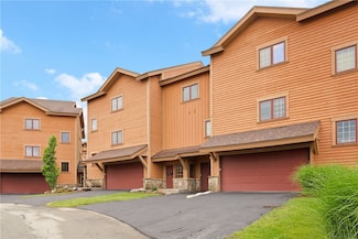 454 Southwind Cir, Champion, PA 15622