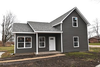101 E 3rd St, Otterbein, IN 47970