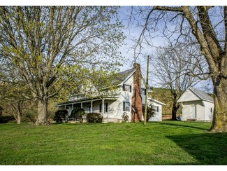 2695 Little Chuckey Rd, Midway, TN 37809