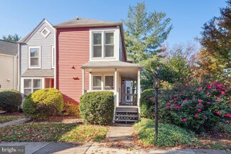 1787 Whisperhill Dr, Reston, VA 20194